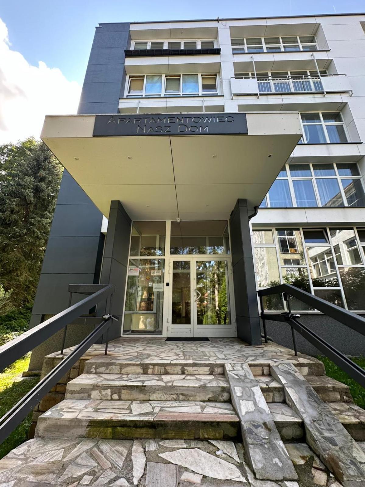 220 Na Park Lesny Apartment *